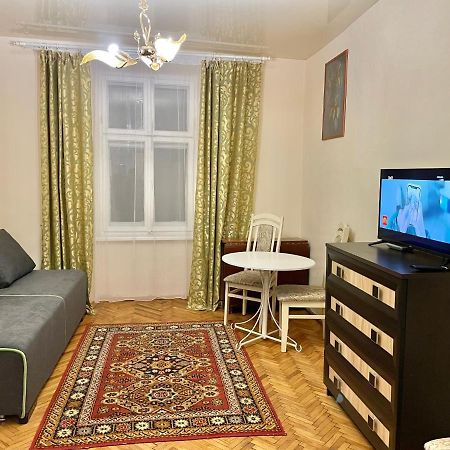 Style Apartments In Old Львів Екстер'єр фото