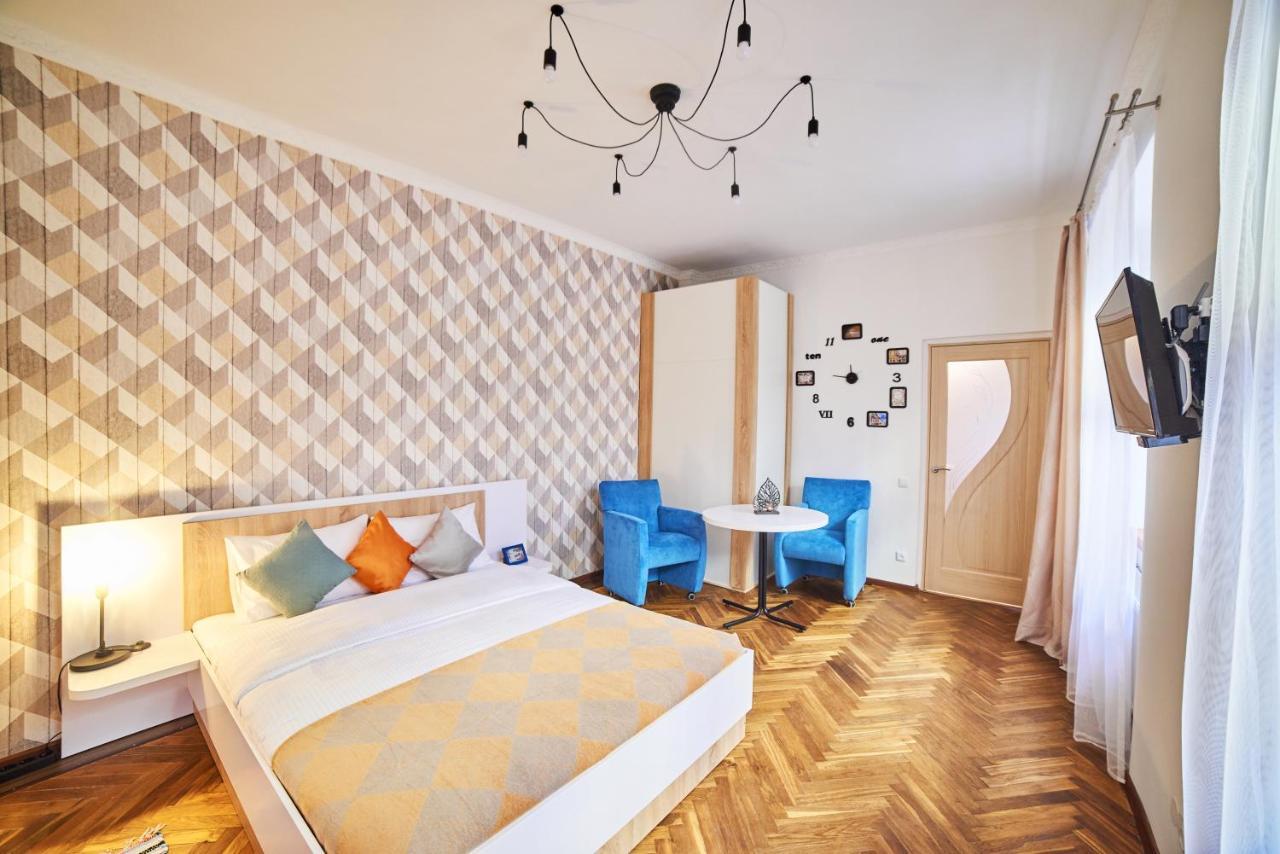 Style Apartments In Old Львів Екстер'єр фото