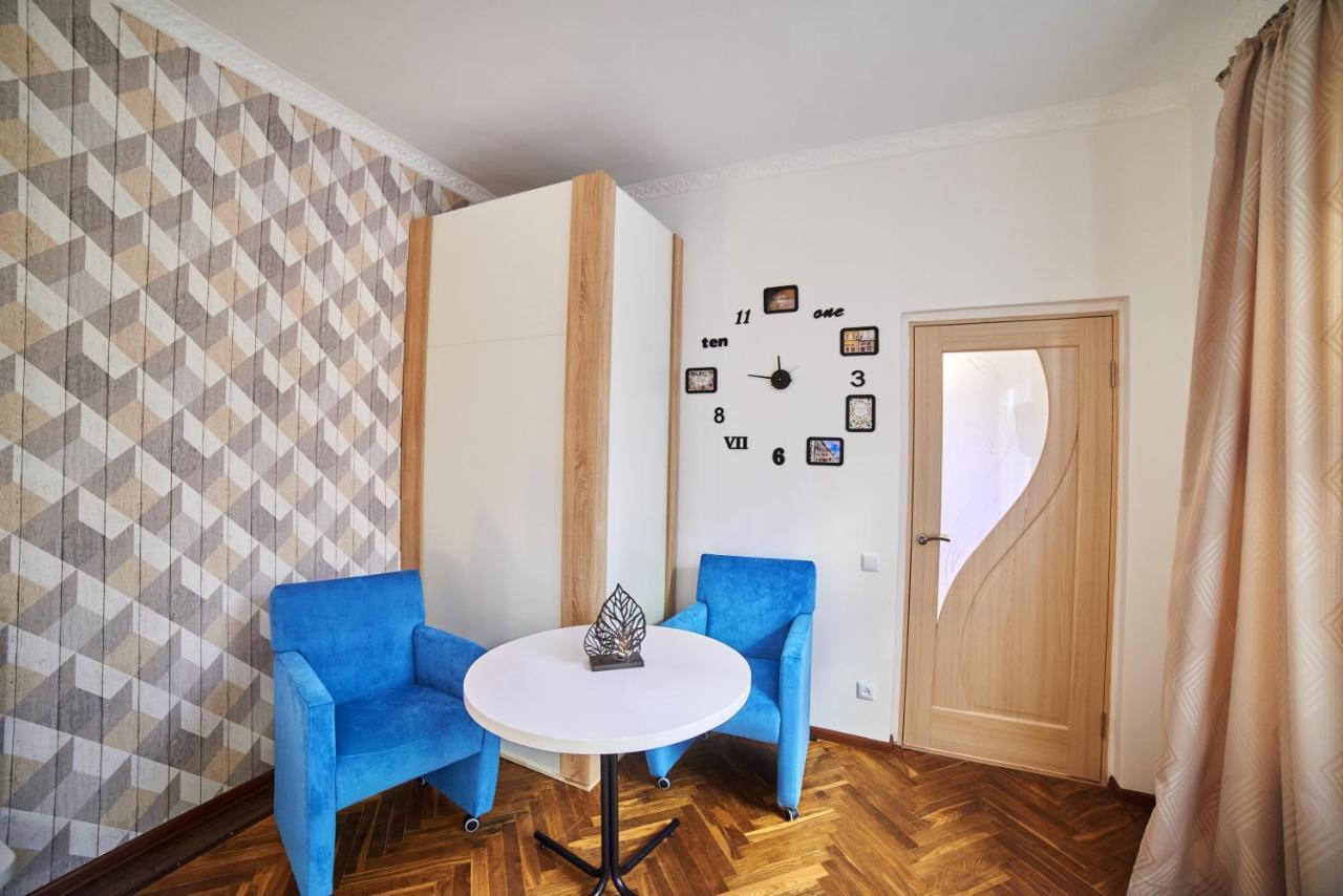 Style Apartments In Old Львів Екстер'єр фото