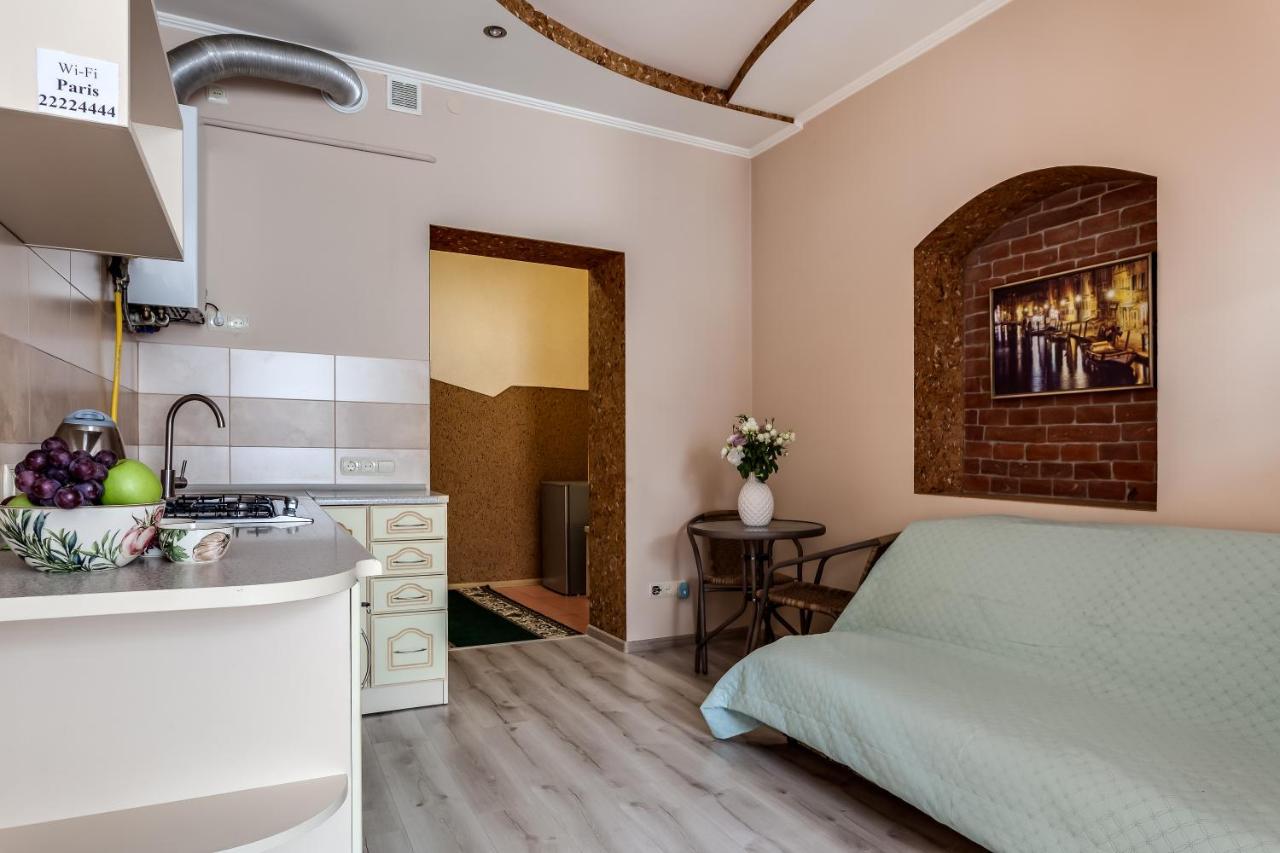 Style Apartments In Old Львів Екстер'єр фото